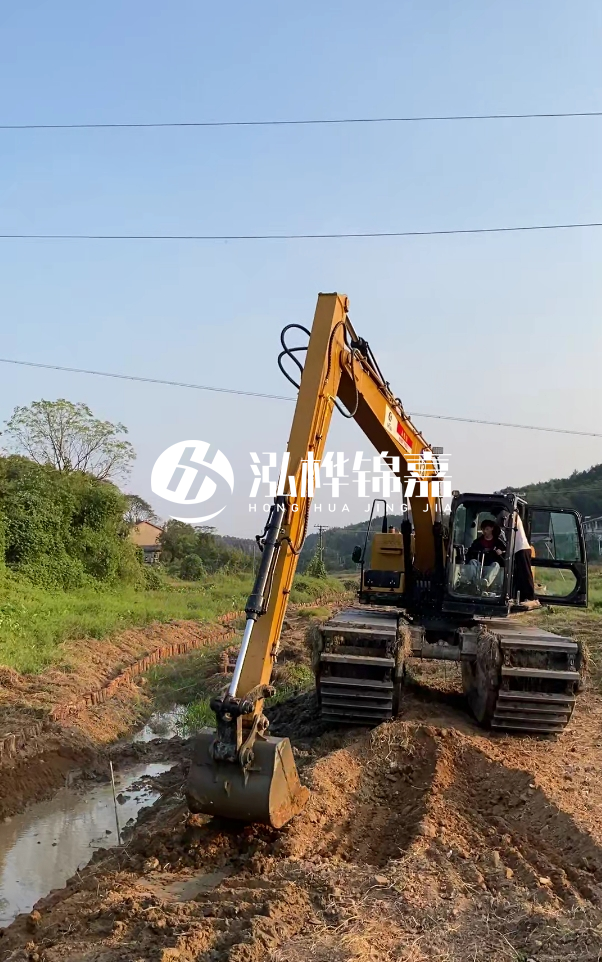 棗莊河道清淤專業(yè)施工-水挖機(jī)清淤能清理多深的淤泥？
