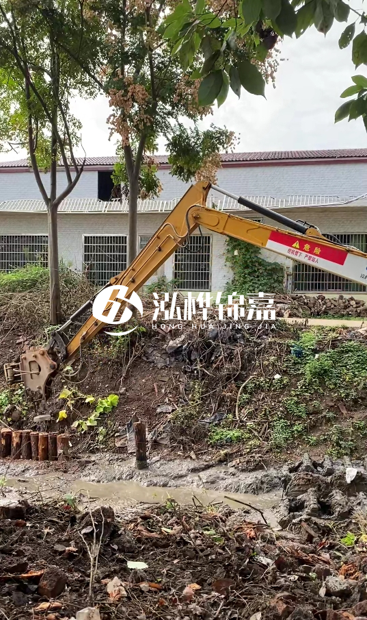 駐馬店挖機打木樁專業(yè)施工- 河道打木樁后木樁腐朽怎么防治？